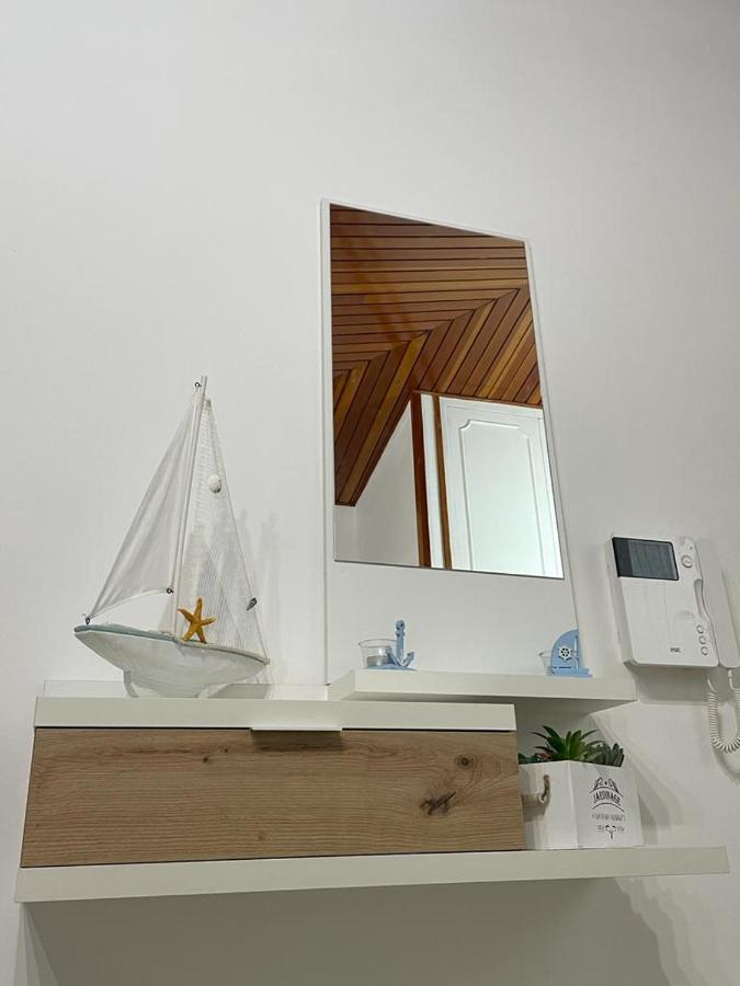 The White Sail - Mondello Apartment With Terrace - Casa Di Vincenzo E Andrea エクステリア 写真
