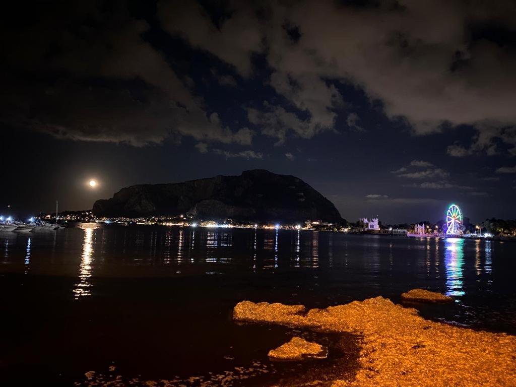 The White Sail - Mondello Apartment With Terrace - Casa Di Vincenzo E Andrea エクステリア 写真