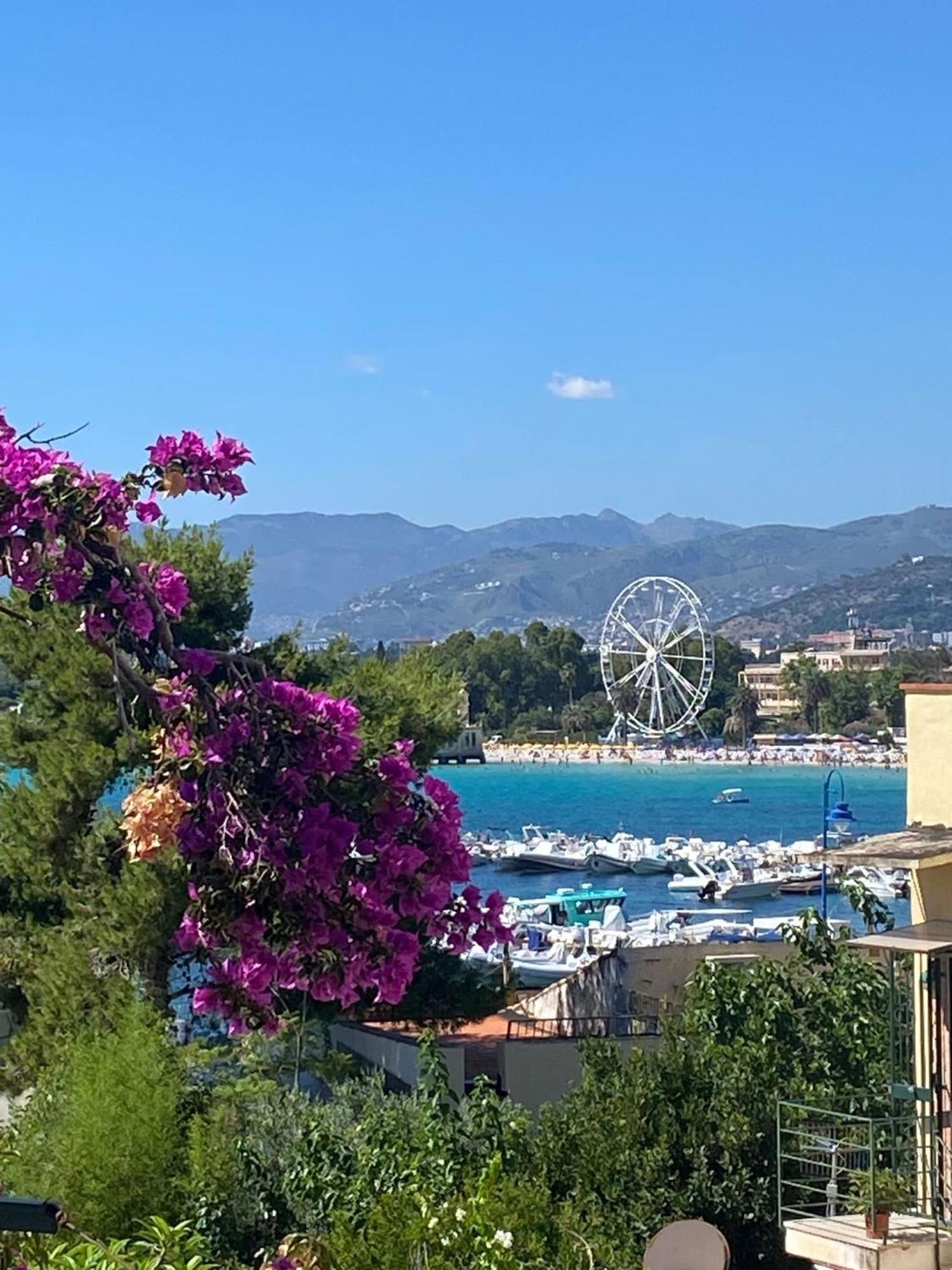 The White Sail - Mondello Apartment With Terrace - Casa Di Vincenzo E Andrea エクステリア 写真